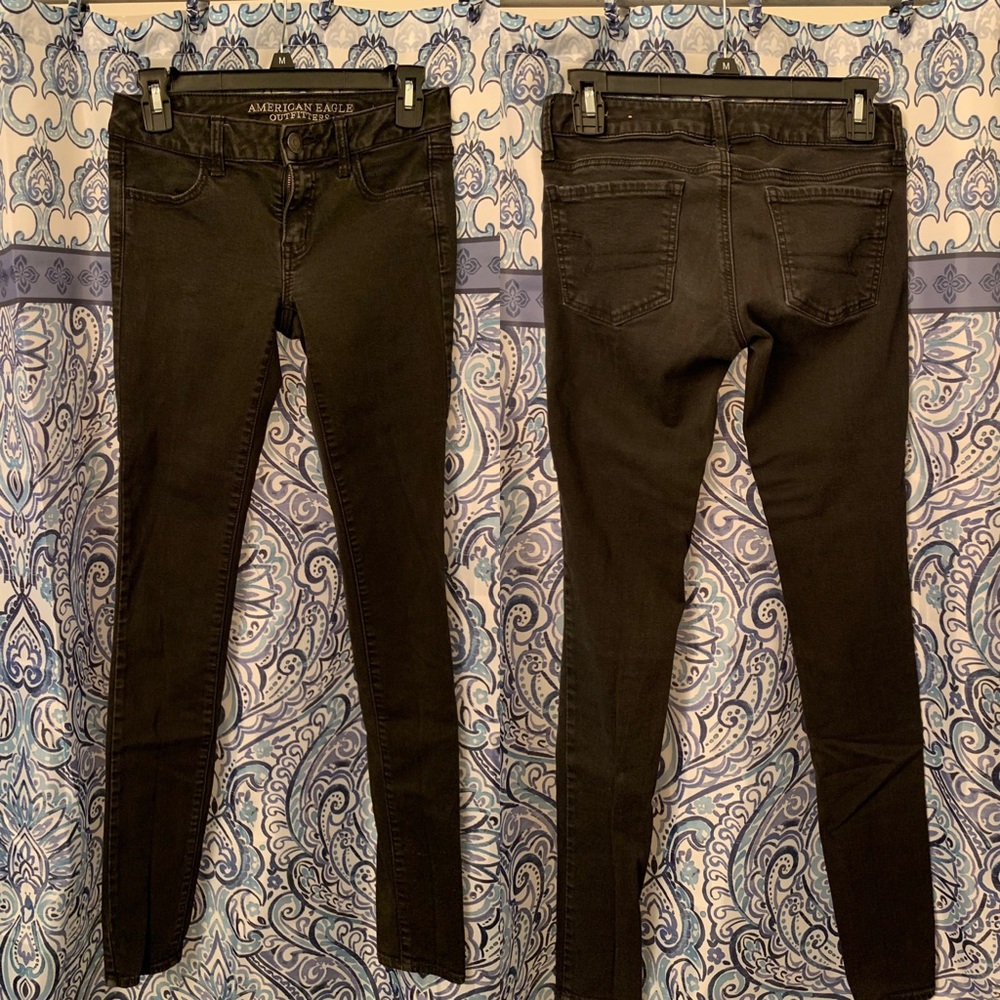 Black skinny jeans